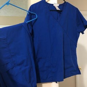 SB Scrubs set